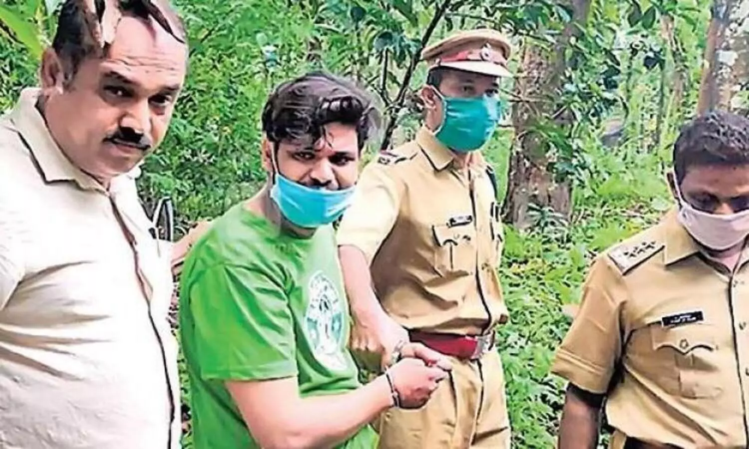 സൂരജിനെ ഉത്രയുടെ വീട്ടിലെത്തിച്ച് തെളിവെടുപ്പ് നടത്തി