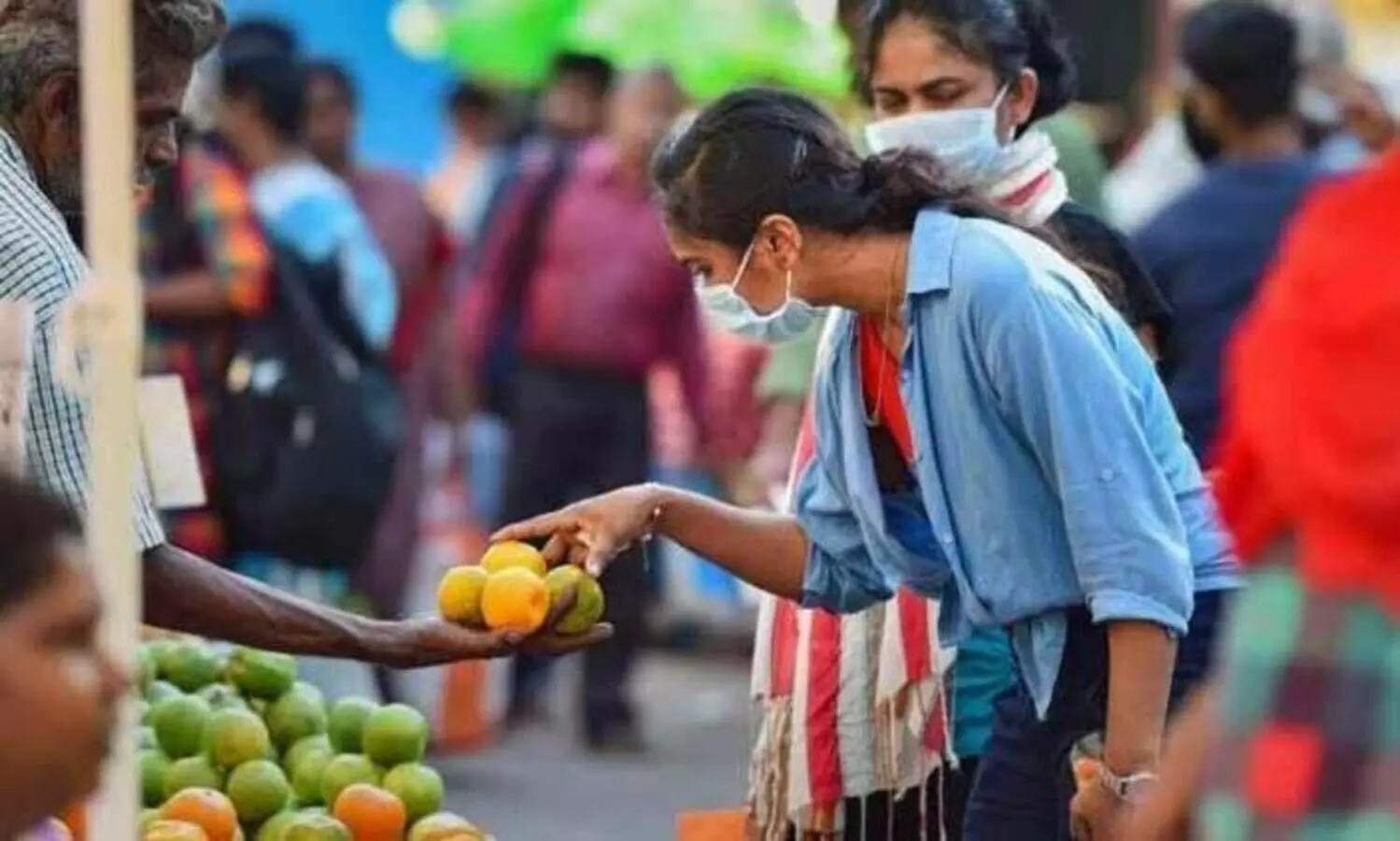 ഇന്ത്യയിൽ പുരുഷന്മാരേക്കാൾ കോവിഡ്​ മരണനിരക്ക്​ സ്​ത്രീകളിൽ