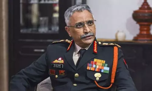 കരസേന മേധാവി ലഡാക്കിലേക്ക്