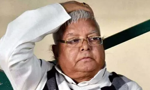 ബീഹാറിൽ ലാലുവിന്​ തിരിച്ചടി; അഞ്ച്​ എം.എൽ.സിമാർ ജെ.ഡി.യുവിൽ ചേർന്നു