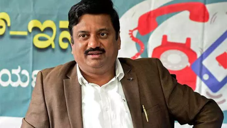 കർണാടകയിൽ കള്ളപ്പണക്കേസിൽ പ്രതിയായ​ െഎ.എ.എസ്​ ഉദ്യോഗസ്ഥൻ ആത്മഹത്യ ചെയ്​തു