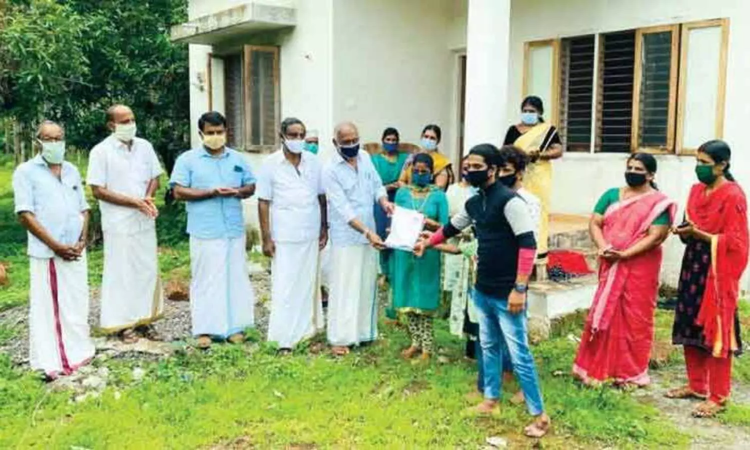 സരോജിനിയുടെ മക്കൾക്കിനി സുരക്ഷിതമായി അന്തിയുറങ്ങാം