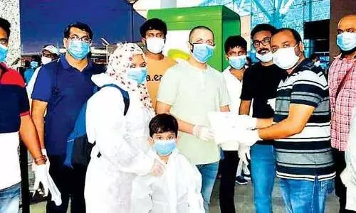 മുട്ടനൂർ മഹല്ല് നിവാസികളുടെ ആദ്യ ചാർട്ടേഡ് വിമാനം കരിപ്പൂരിലെത്തി