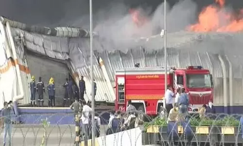 അഹമ്മദാബാദിൽ ഫാക്​ടറിയിൽ വൻ തീപിടിത്തം