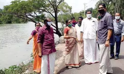 പുഴയോര റോഡരികിൽ കൈവേലികൾ നിർമിക്കും