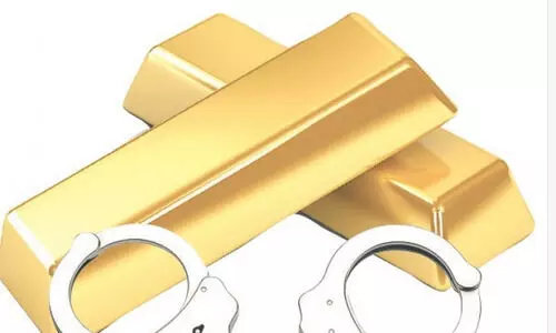 ചാർട്ടേർഡ് വിമാനത്തിൽ വന്ന യുവതിയിൽ നിന്ന്​ 240 ഗ്രാം സ്വർണം പിടികൂടി