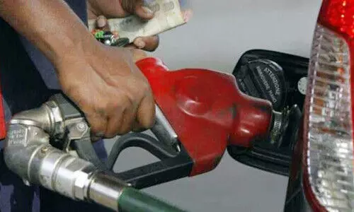 ഇന്ധന വില വീണ്ടും കൂടി; ഡൽഹിയിൽ ഡീസൽ വില 80 കടന്നു