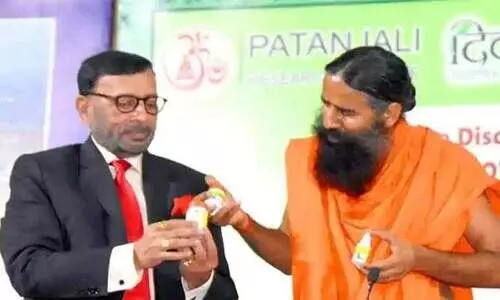 ബാബാ രാംദേവി​െൻറ കോവിഡ്​ മരുന്നുവിറ്റാൽ കർശന നടപടി