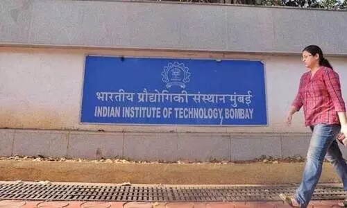 കാമ്പസില്ലാതെ ബോംബെ െഎ.െഎ.ടിയും; പഠനം ഒാൺലൈനിൽ