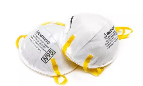 എൻ-95 മാസ്​കിന്​ സർട്ടിഫിക്കേഷൻ നിർബന്ധം; വില കൂട്ടി വിറ്റാൽ പിടിവീഴും