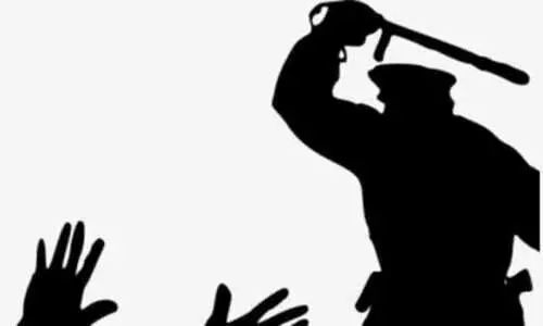 മു​സ്​​ലിം ലീ​ഗ് ഓ​ഫി​സി​ൽ പൊ​ലീ​സ് അ​തി​ക്ര​മമെന്ന്​ പ​രാ​തി