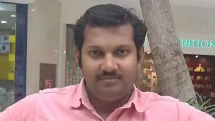 ക്വാറൻറീനിൽ കഴിയവേ ആശുപത്രിയിലെത്തിയ യുവാവ് മരിച്ചു ക്വാറൻറീനിൽ കഴിയവേ ആശുപത്രിയിലെത്തിയ യുവാവ് മരിച്ചു