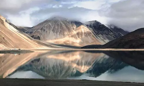 അതിർത്തിയിൽ പുതിയ ഹെലിപാഡ് നിർമാണവുമായി ചൈന അതിർത്തിയിൽ പുതിയ ഹെലിപാഡ് നിർമാണവുമായി ചൈന