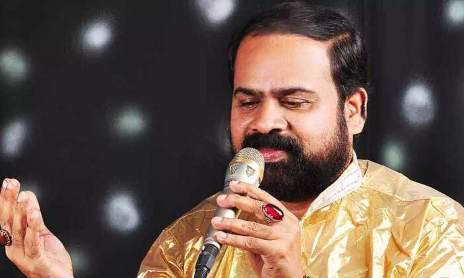 ആ​ത്മാന്വേ​ഷ​ണ​ങ്ങ​ളു​ടെ പാ​ട്ടു​കാ​ര​ൻ