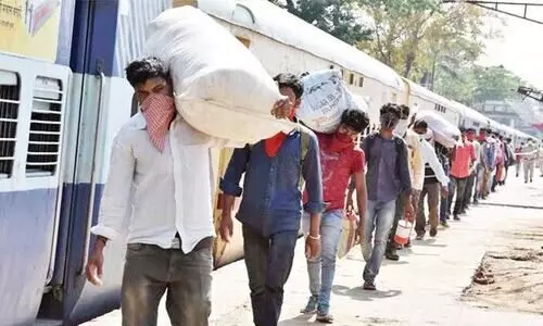 കുടിയേറ്റ തൊ​ഴി​ലാ​ളി​ക​ളും പൗ​രാ​വ​കാ​ശ​ങ്ങ​ളും