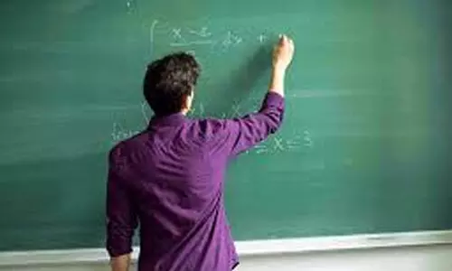 എയ്ഡഡ് കോളജ് അധ്യാപക നിയമനാംഗീകാരത്തിന് വിലക്ക് എയ്ഡഡ് കോളജ് അധ്യാപക നിയമനാംഗീകാരത്തിന് വിലക്ക്