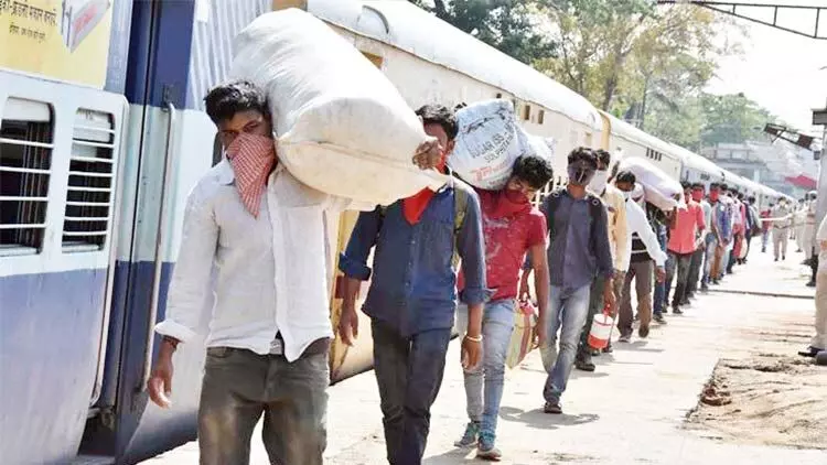 കുടിയേറ്റ തൊ​ഴി​ലാ​ളി​ക​ളും പൗ​രാ​വ​കാ​ശ​ങ്ങ​ളും