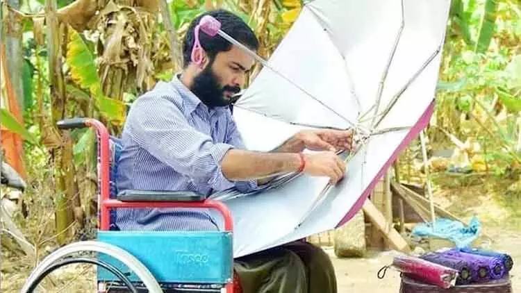 അതിജീവനത്തിന്‍റെ വർണക്കുടകൾ