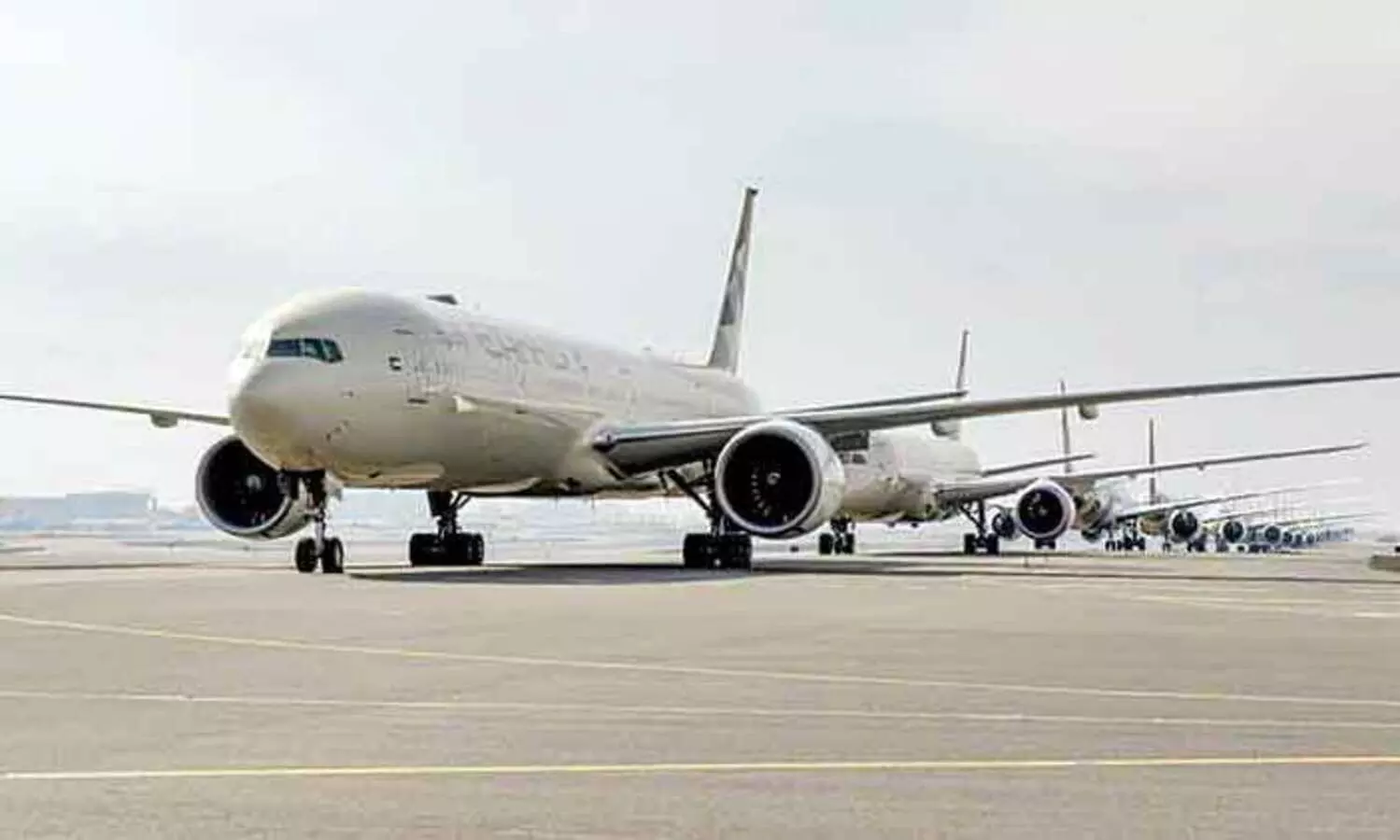 നാ​ട്ടി​ലെ​ത്താ​ൻ ഇ​നി എം​ബ​സി​യു​ടെ  അ​നു​മ​തി വേ​ണ്ട