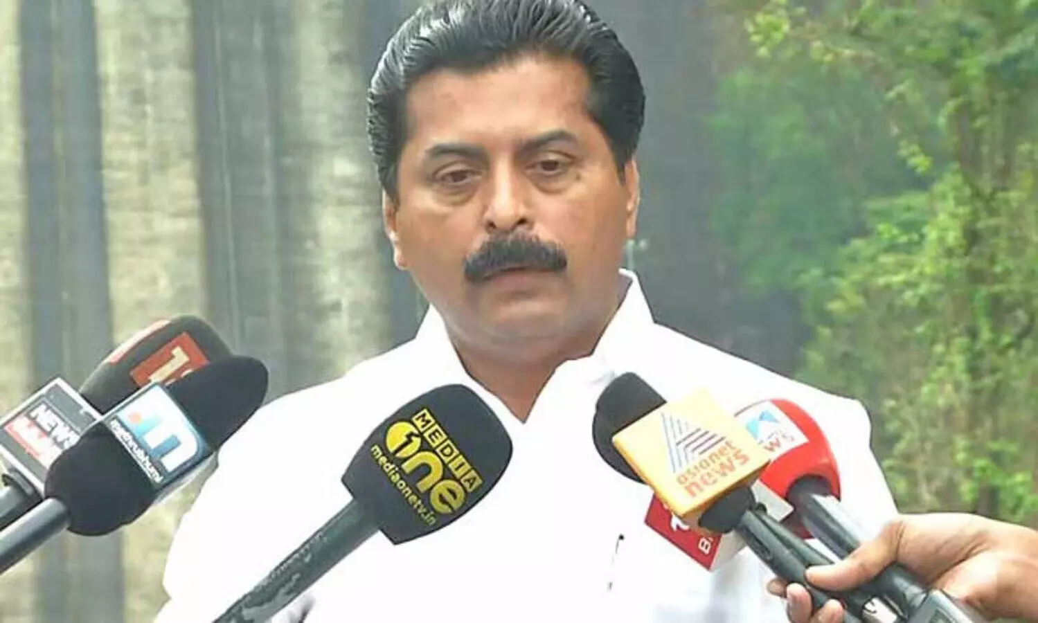 യു.ഡി.എഫ്​ പാതകം ചെയ്​തു; ദുഖമുണ്ട്​ -റോഷി അഗസ്​റ്റിൻ