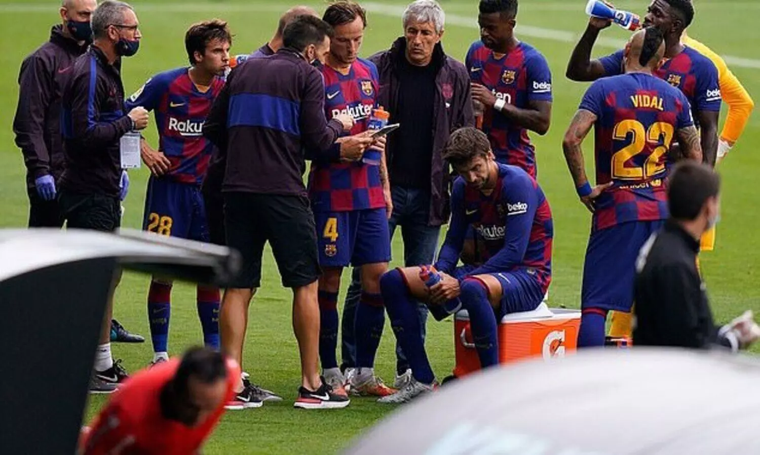 ബാഴ്​സലോണ കോച്ച്​ ക്വി​ക്കെ സെറ്റ്യയനും പടിയിറങ്ങേണ്ടി വരുമോ?