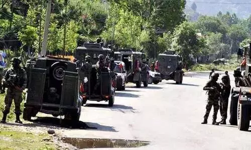 ജമ്മു കശ്മീരിലെ അനന്ത്നാഗിൽ ഏറ്റുമുട്ടൽ; മൂന്നു ഭീകരരെ സൈന്യം വധിച്ചു