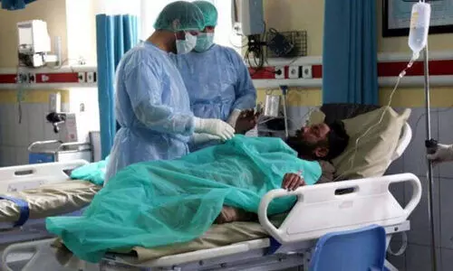 പിടിതരാതെ കോവിഡ്​; ചികിത്സ വീട്ടിലേക്ക്