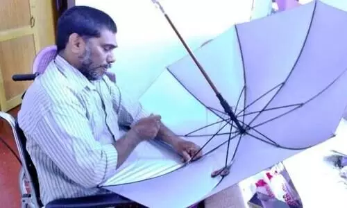 അശ്റഫിന്‍റെ കുട വാങ്ങാം...