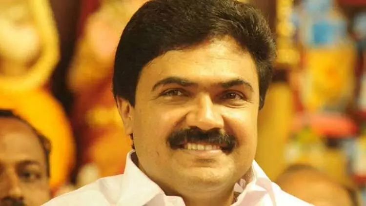 തീരുമാനം രാഷ്ട്രീയ അനീതി; പുറത്താക്കിയത് കെ.എം. മാണിയെ -ജോസ് കെ. മാണി തീരുമാനം രാഷ്ട്രീയ അനീതി; പുറത്താക്കിയത് കെ.എം. മാണിയെ -ജോസ് കെ. മാണി