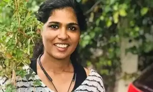 രഹ്​ന ഫാത്തിമക്ക്​ ക്വാർ​ട്ടേഴ്​സ്​ ഒഴിയാൻ നോട്ടീസ്​ നൽകി ബി.എസ്​.എൻ.എൽ