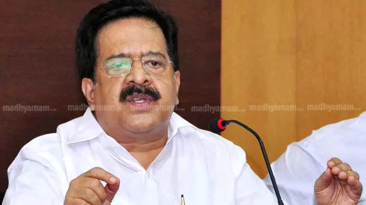 മുഖ്യമന്ത്രി കുത്തക കമ്പനിയുടെ വക്താവായി മാറി - ചെന്നിത്തല