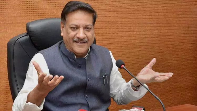 മോദിയുടെ നമോ ആപും വിവരം ചോർത്തുന്നു; നിരോധന ആവശ്യവുമായി പൃഥ്വിരാജ്​ ചവാൻ