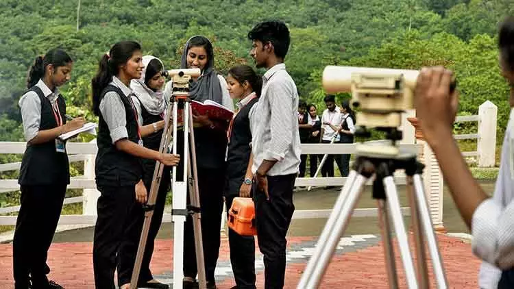 പോളിടെക്നിക് കോഴ്സുകളും സ്ഥാപനങ്ങളും