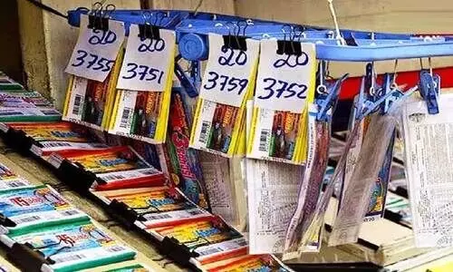 ലോട്ടറി തട്ടിപ്പ്: പിന്നിൽ നോട്ടിരട്ടിപ്പ് സംഘം; രണ്ടുപേർ ഒളിവിൽ