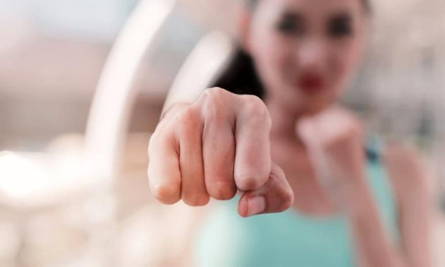 പ​ഠി​പ്പി​ക്കാം സ്വ​യം സം​ര​ക്ഷി​ക്കാ​ന്‍