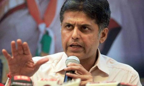 വിവരദോഷികളായ ​ചില കോൺഗ്രസുകാരാണ്​ യു.പി.എ സർക്കാറിനെ വിമർശിക്കുന്നതെന്ന്​ മുൻ കേന്ദ്രമന്ത്രി മനീഷ്​ തിവാരി