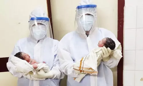 കേരളത്തിന്​ സന്തോഷനിമിഷം; കോവിഡ്​ ബാധിതയായ യുവതി ഇരട്ടക്കുട്ടികൾക്ക്​ ജന്മം നൽകി