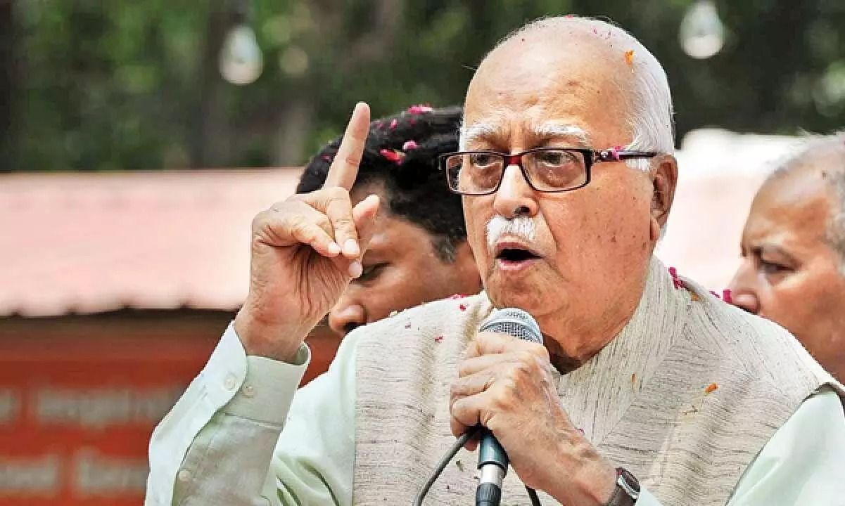 തെരഞ്ഞെടുപ്പ് കമീഷണർ നിയമനം​; സമിതിയിൽ ചീഫ് ജസ്റ്റിസ് വേണമെന്ന് പറയുന്ന അദ്വാനിയുടെ കത്ത് പുറത്തുവിട്ട് കോൺഗ്രസ്