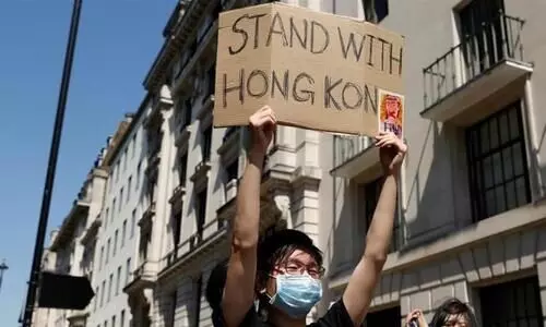 നാടുകടത്തിയ ആക്ടിവിസ്റ്റുകള്‍ക്ക് അറസ്റ്റ് വാറണ്ട് പുറപ്പെടുവിച്ച് ഹോങ്കോങ്