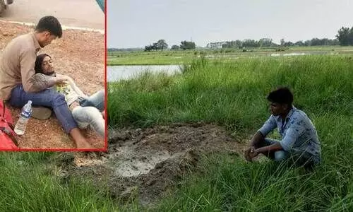 അമൃതില്ലാത്ത ദേവാരിയിൽ, സായൂബിൻ്റെ സങ്കടങ്ങൾക്കൊപ്പം