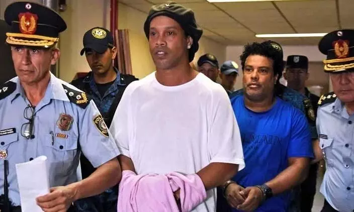 ബ്രസീലിയൻ ഫുട്​ബാൾ താരം റൊണാൾഡീനോ ഉടൻ മോചിതനാകും