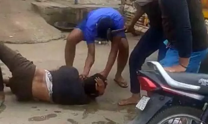 ഗുരുഗ്രാമിൽ യുവാവിനെ മർദിച്ച രണ്ട്​ ഗോസംരക്ഷക ഗുണ്ടകൾ അറസ്റ്റില്‍