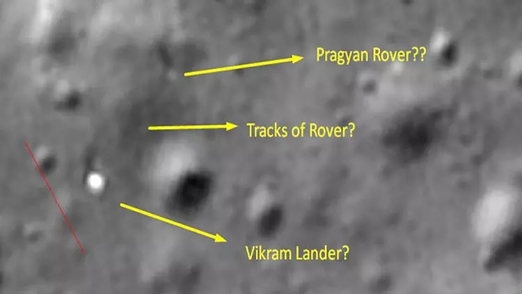 ചന്ദ്രോപരിതലത്തിലൂടെ പ്രഗ്യാൻ റോവർ സഞ്ചരിച്ചുവോ? കണ്ടെത്തൽ പരിശോധിക്കാൻ ഐ.എസ്.ആർ.ഒ ചന്ദ്രോപരിതലത്തിലൂടെ പ്രഗ്യാൻ റോവർ സഞ്ചരിച്ചുവോ? കണ്ടെത്തൽ പരിശോധിക്കാൻ ഐ.എസ്.ആർ.ഒ