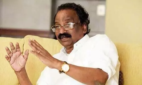 ഗൺമാന്​ കോവിഡ്​; മന്ത്രി എ.കെ. ബാലൻ ക്വാറൻറീനിൽ