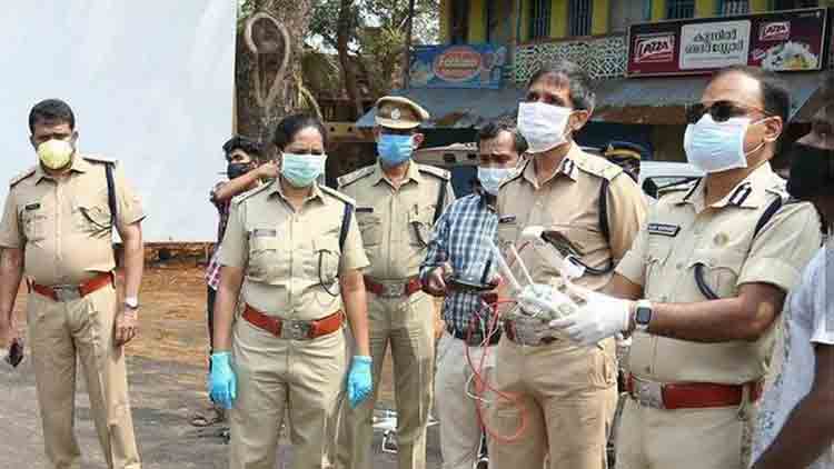 കോവിഡ് പ്രതിരോധം ഇനി പൊലീസിെൻറ കൈയിൽ കോവിഡ് പ്രതിരോധം ഇനി പൊലീസിെൻറ കൈയിൽ