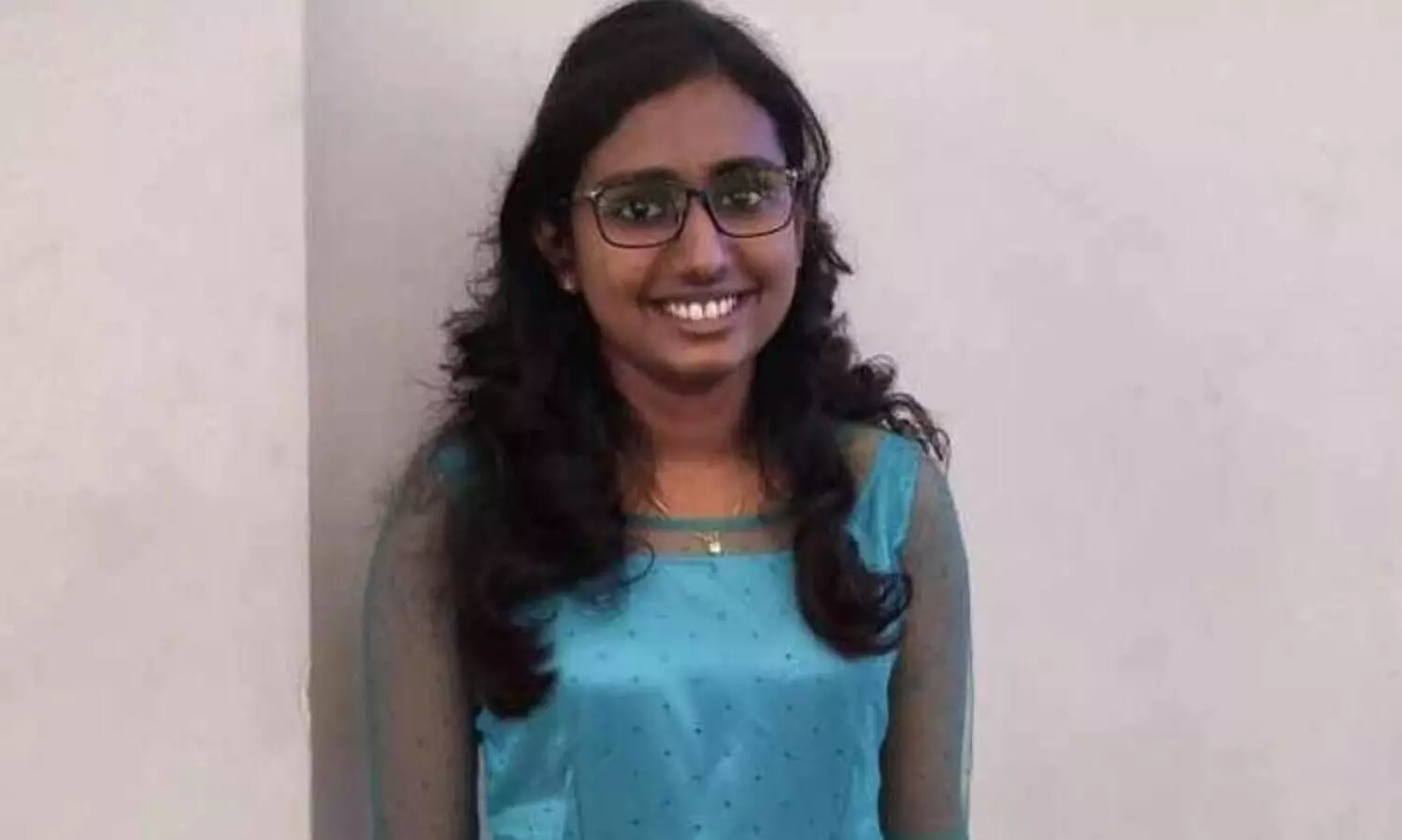 ആദ്യാവസരത്തിൽ സിവിൽ സർവിസ്​​ കൈയെത്തിപ്പിടിച്ച സഫ്​നക്കിത്​ ഇരട്ടിമധുരം