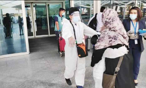 അഞ്ചുമാസം അക്കരെയിക്കരെ, ഒടുവിൽ അവർ ഒരുമിച്ചു