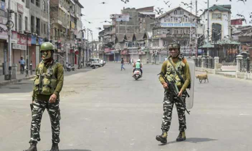 ആഗസ്​റ്റ്​ അഞ്ചിന്​​ കരിദിനം ആചരിക്കുമെന്ന്​ വിവരം; കശ്​മീരിൽ കർഫ്യൂ