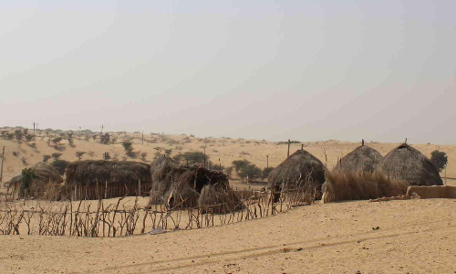 അതിർവരമ്പുകൾ തേടി