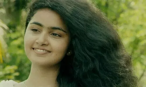 മലയാള സിനിമയിൽ നിന്നും മാറിനിൽക്കാൻ കാരണം അന്ന്​ നേരിട്ട ട്രോളുകൾ; വെളിപ്പെടുത്തലുമായി അനുപമ